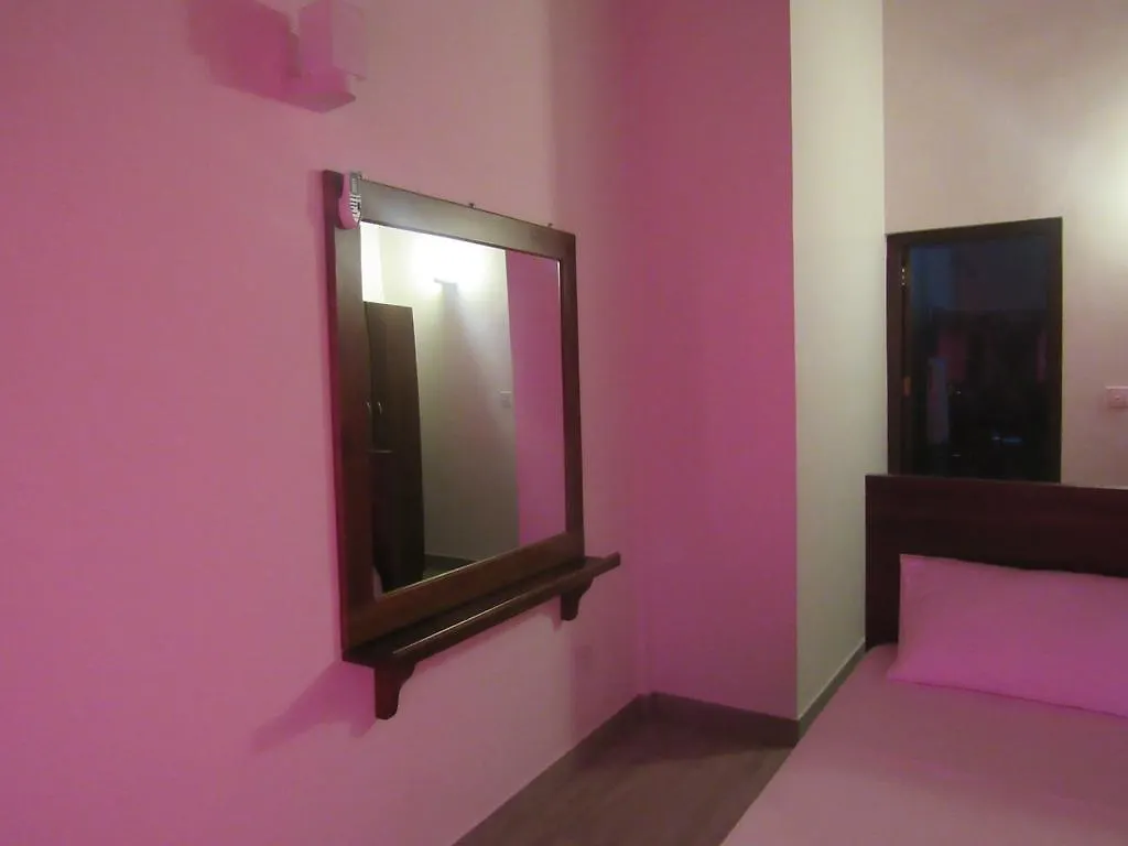 Good Luck Hotel Negombo 0*,  Sri Lanka